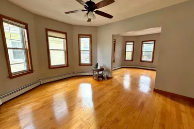 35 Irma Ave #1
