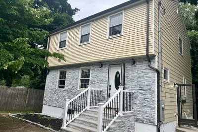 62 Green St 1