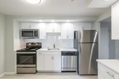 2 Ocean Ave #302 1