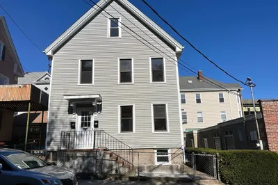 35 Penniman St 1