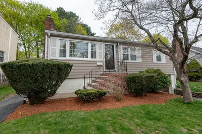 44 Harris Rd 1