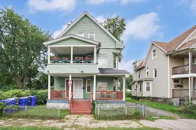 18-20 Medford St 1