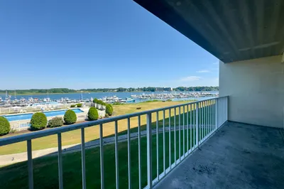 200 Cove Way #304 1