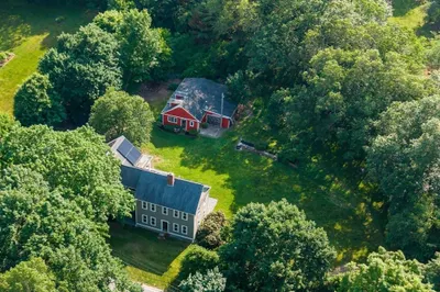 49 Berlin Rd