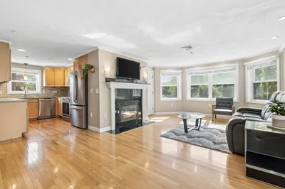 437 N Main St #C 1