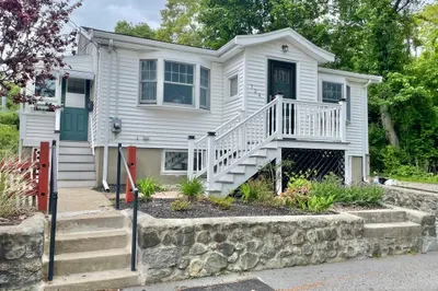 124 Bower St 1