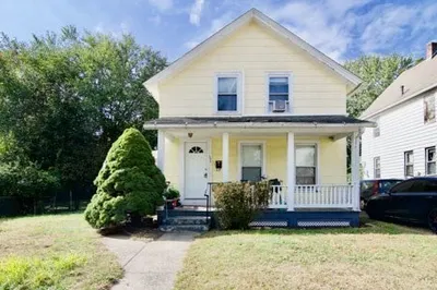 156 Allen St