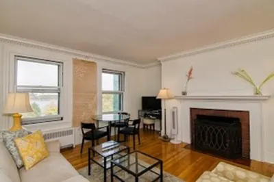 478 Beacon #8 1
