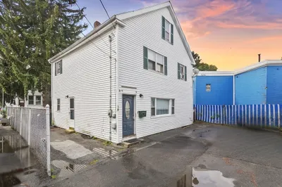 18 Cedar Street Court