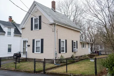 43 Phillips St
