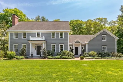 103 Revolutionary Road 1