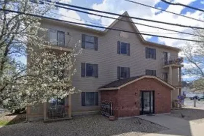 382 Walnut Street #204 1