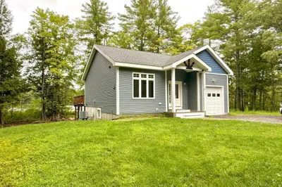 238 Sherbert Rd 1