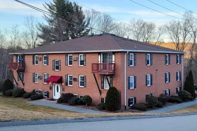 297 Ashland Ave #16 1