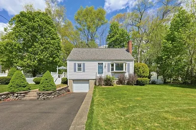 13 Brookside Drive 1