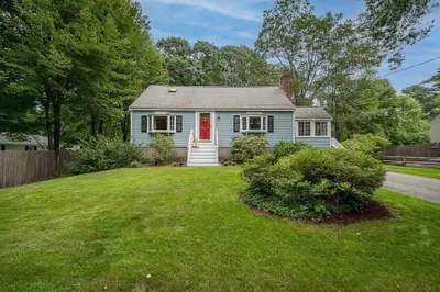 28 Village Lane 1