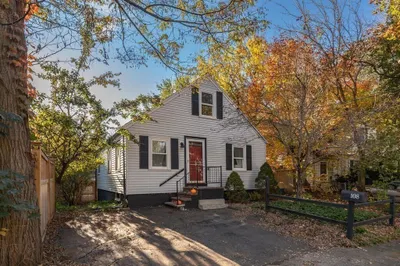 108 Fairmont St