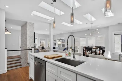 15 W Bellflower St #3