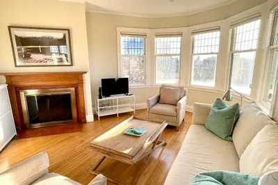 10 Dana St #414