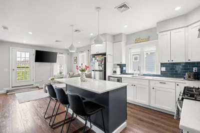 109 Thomas Burgin Pkwy #2 1