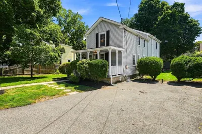 24 Richardson St 1