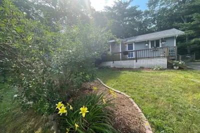 234 Pinecrest Beach Dr