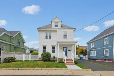 32 Elmwood Avenue 1