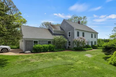 130 Howland Rd 1