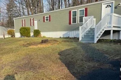 60 Willow Lane 1
