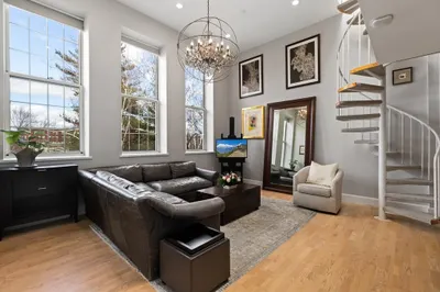 35 Walden St #34