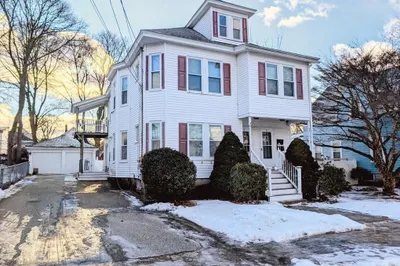 8-10 Elsmere Ave