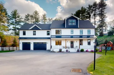 4 Lincoln Ct 1