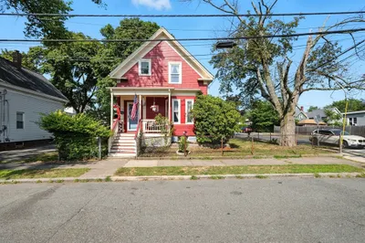 125 Eutaw Ave