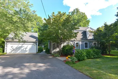 207 Winter Street 1
