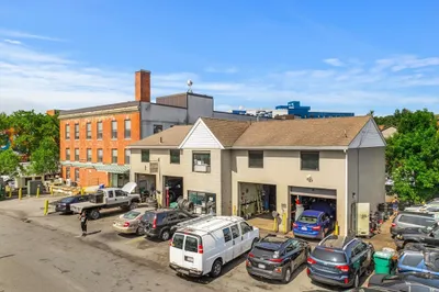 12 Ellis St 1