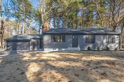 286 Hudson Road 1