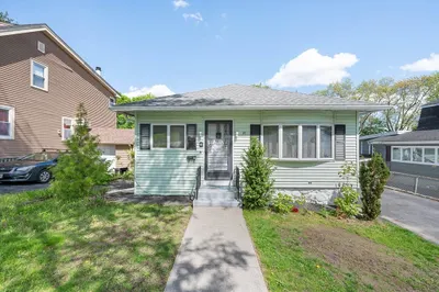 18 Gordon St 1