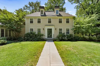 99 Pond Road #99 1