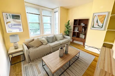 242 Princeton St #1