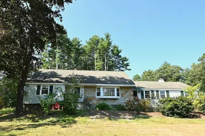 157 Cottage St 1