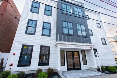 173 Magnolia St #4