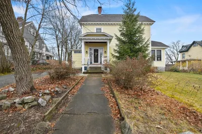 97 Livingston Avenue 1