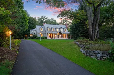 12 Azalea Way 1