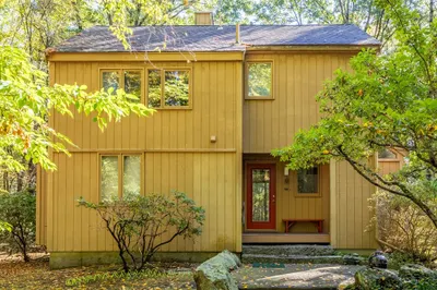 17 Jacob Gates Rd