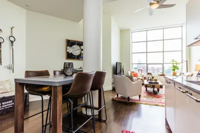 360 Newbury Street #503 1