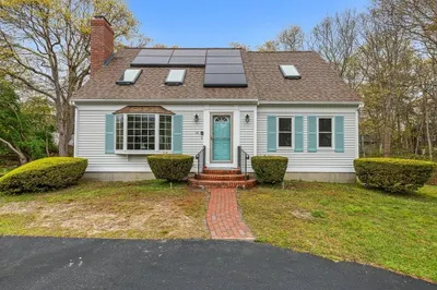 22 Woodside Dr