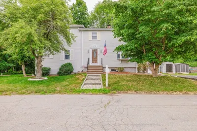 10 Wilbur Ave 1