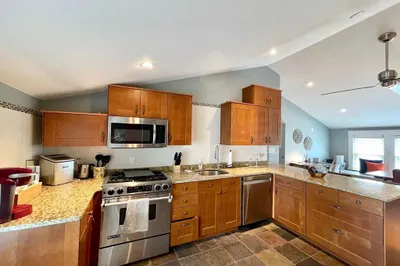 247 Savin Hill Ave #3-Furnished