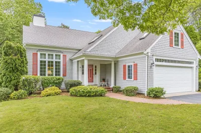 20 Crestview Circle 1