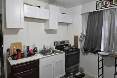 65 Ridgewood St 1